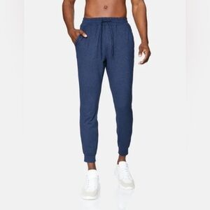 7 Diamonds Core Performance Jogger Size Large Navy Blue Athleisure Activewear